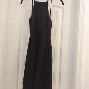 Knee length black dress with pockets!
